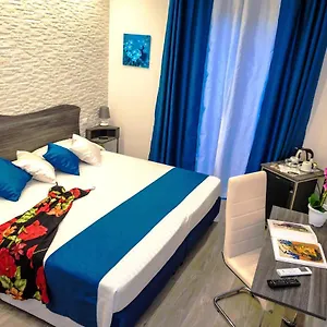 https://bb-elegance.taorminaitalyhotels.com