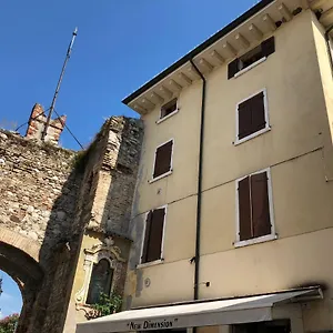 Residenza Via Rocca Tre Appartamento