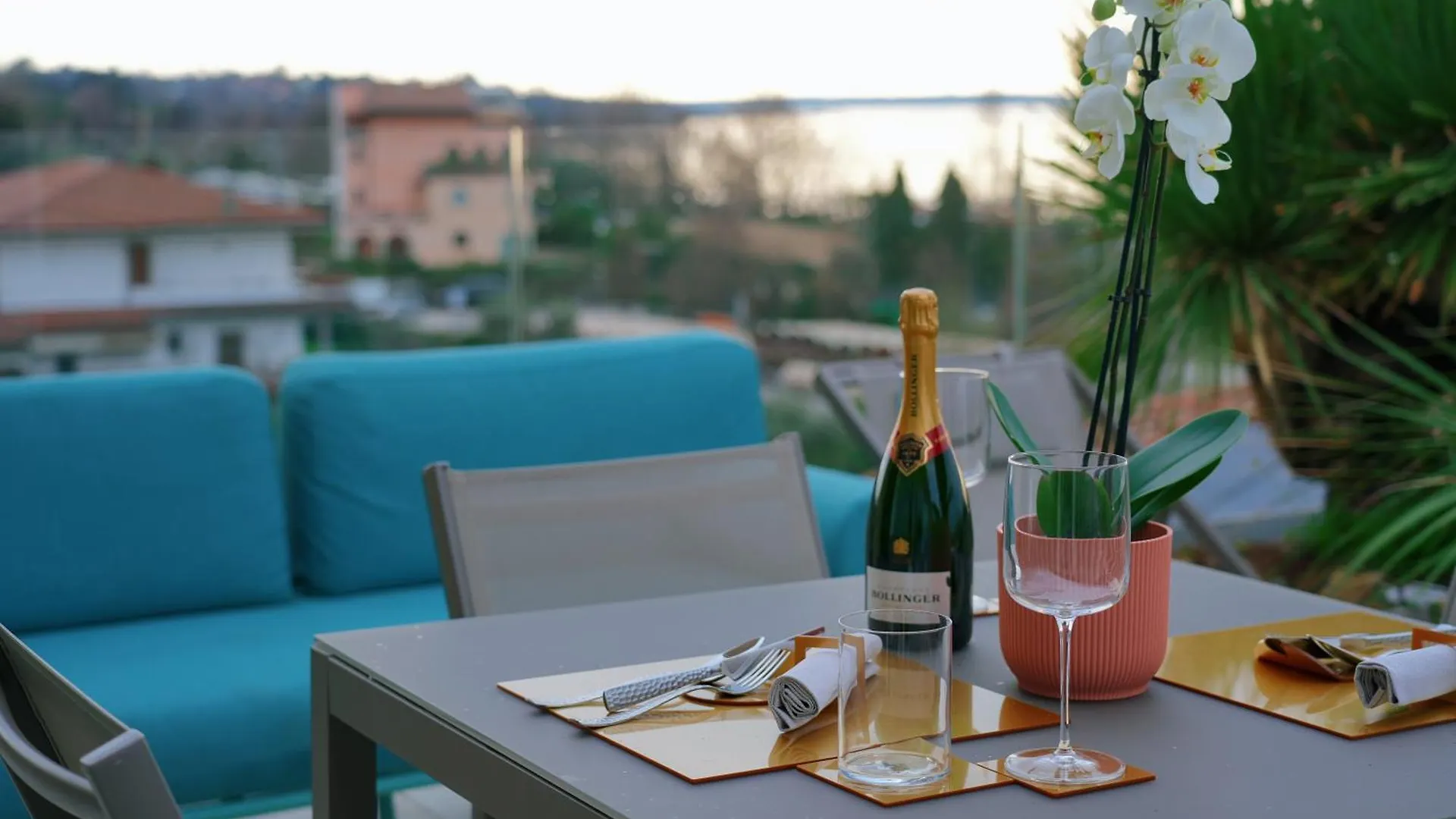 Palazzo Della Scala Spa Hotel Suites & Apartments Λατζίζε 4*,