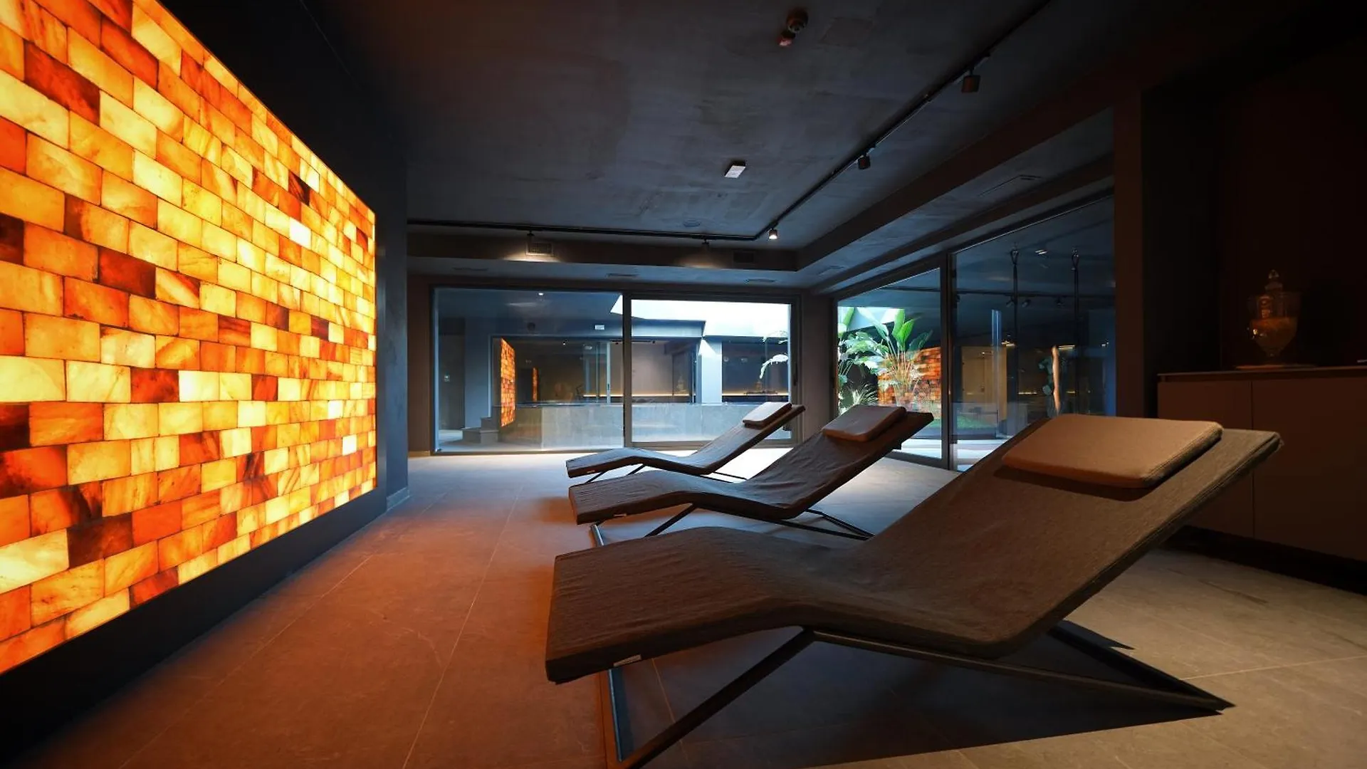 Palazzo Della Scala Spa Hotel Suites & Apartments Λατζίζε