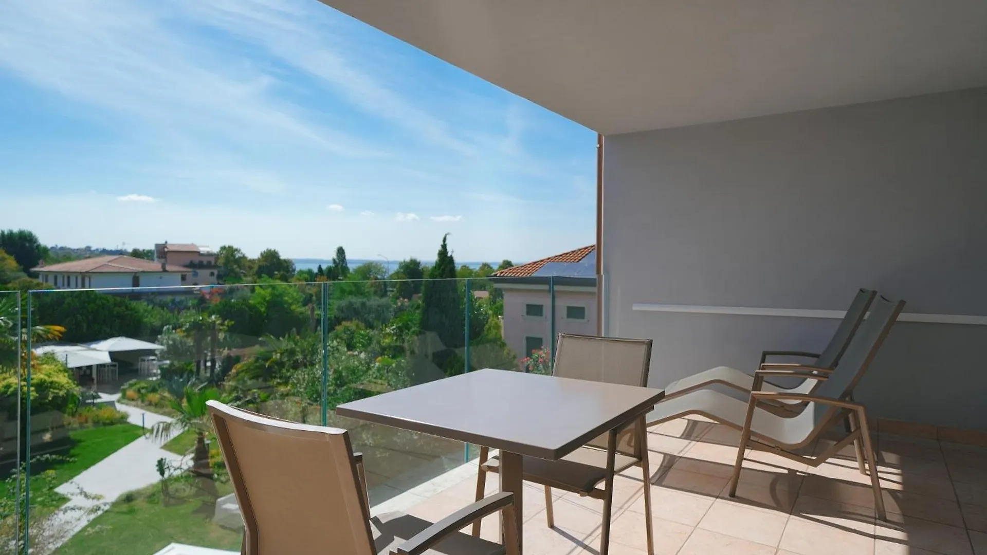 Palazzo Della Scala Spa Hotel Suites & Apartments Λατζίζε 4*,