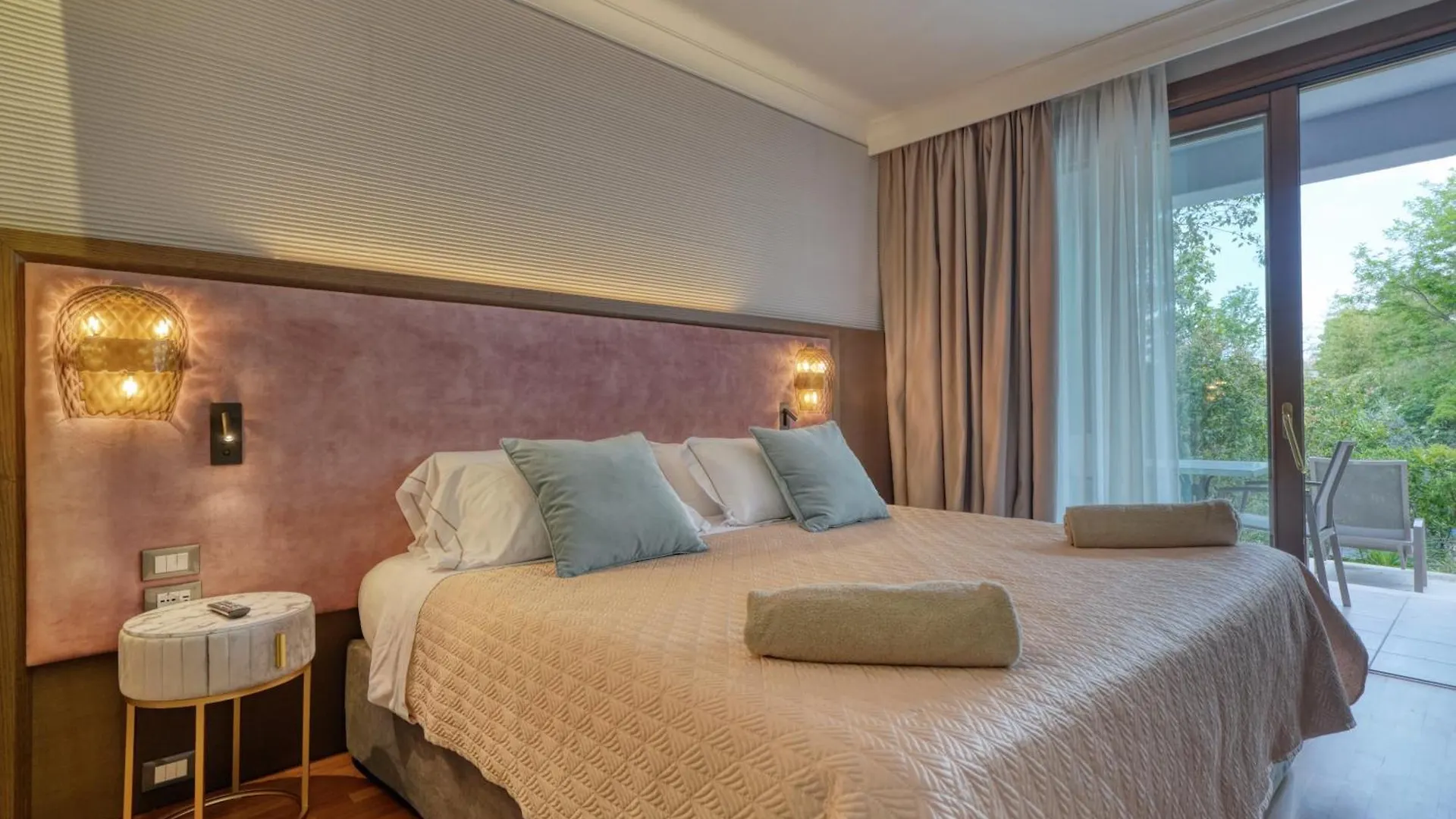 Palazzo Della Scala Spa Hotel Suites & Apartments Λατζίζε