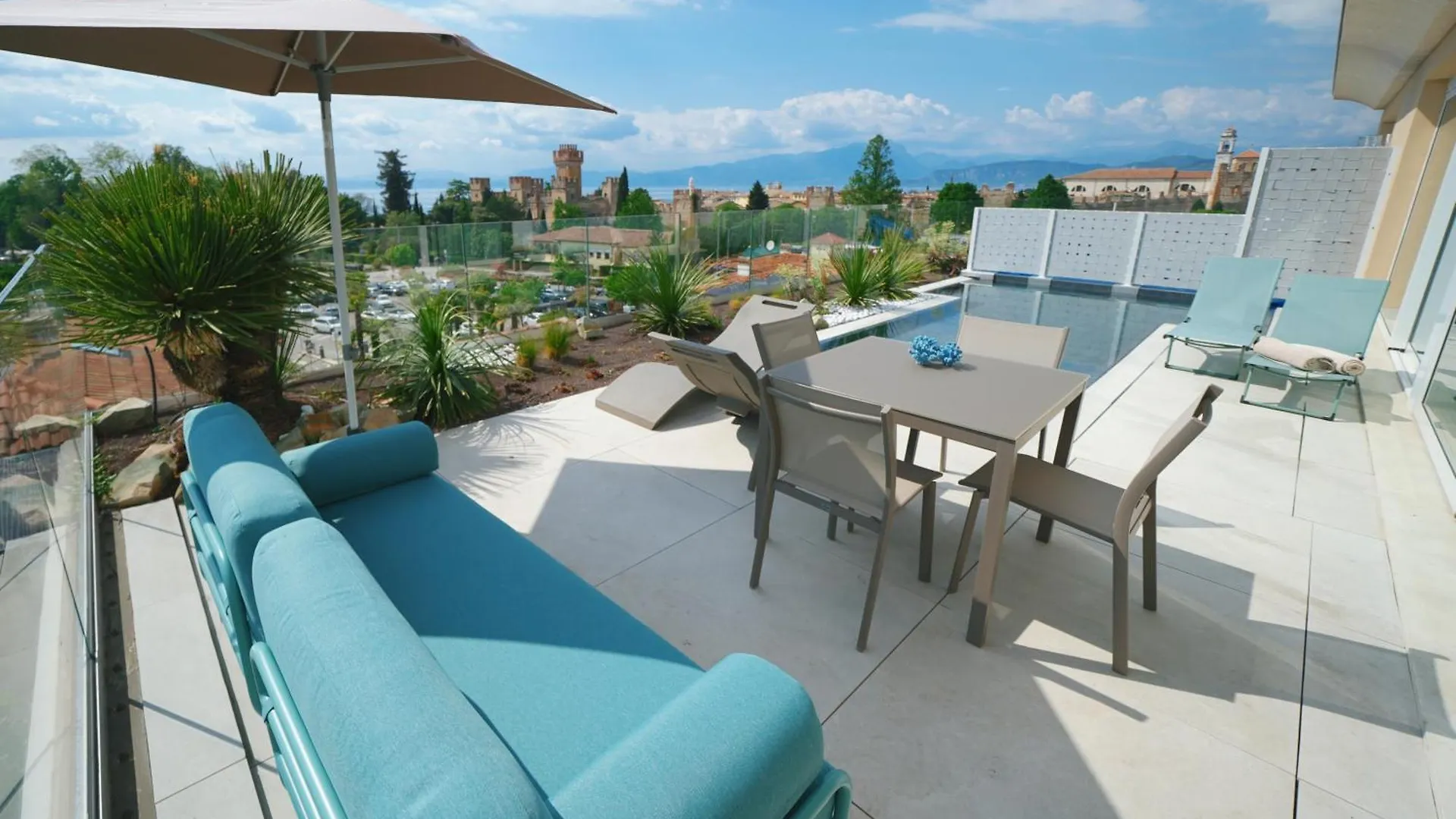 Palazzo Della Scala Spa Hotel Suites & Apartments Λατζίζε