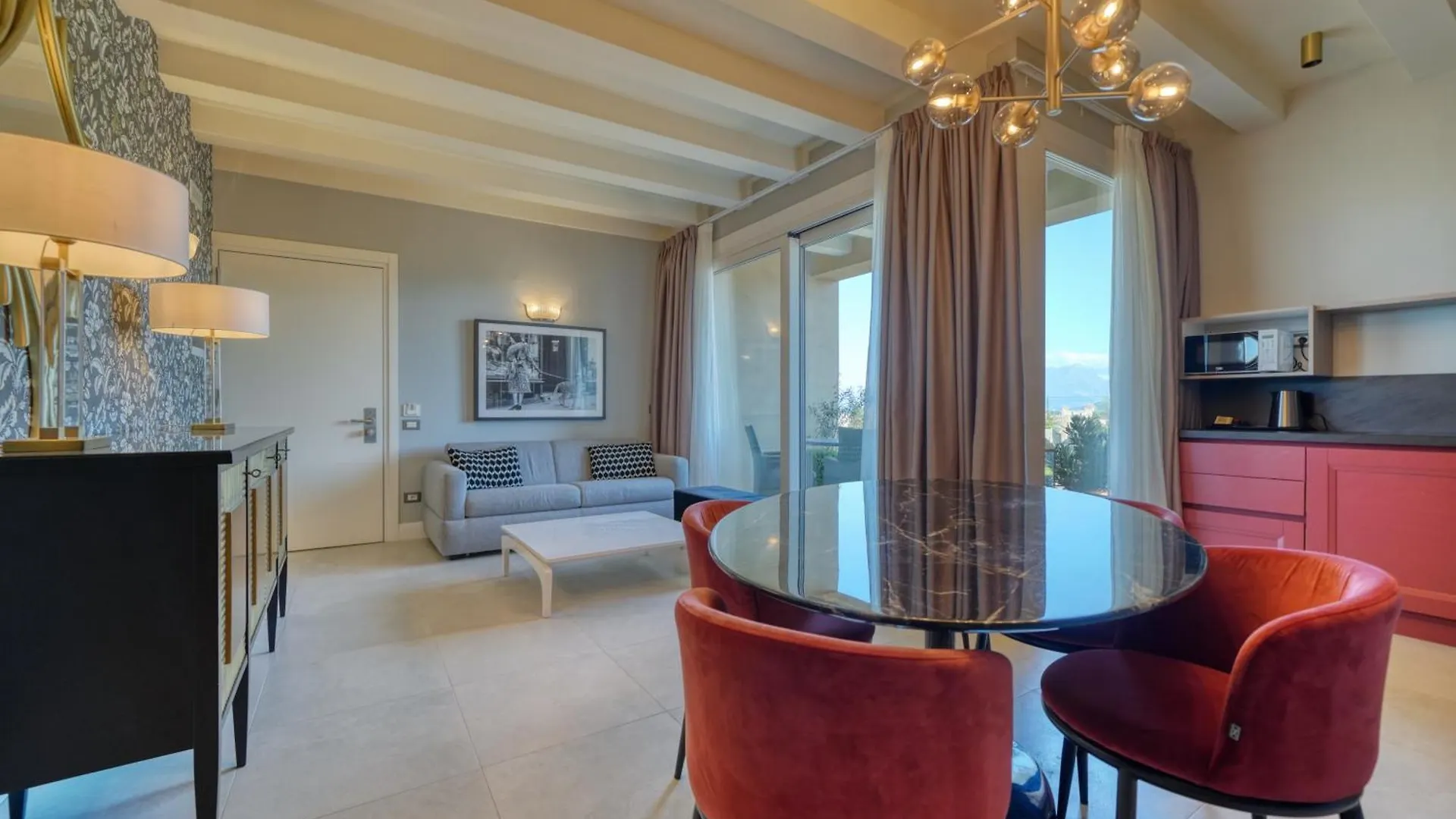 Palazzo Della Scala Spa Hotel Suites & Apartments Λατζίζε 4*,