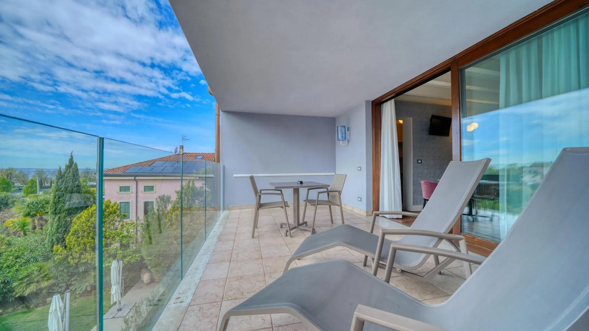 Palazzo Della Scala Spa Hotel Suites & Apartments Λατζίζε