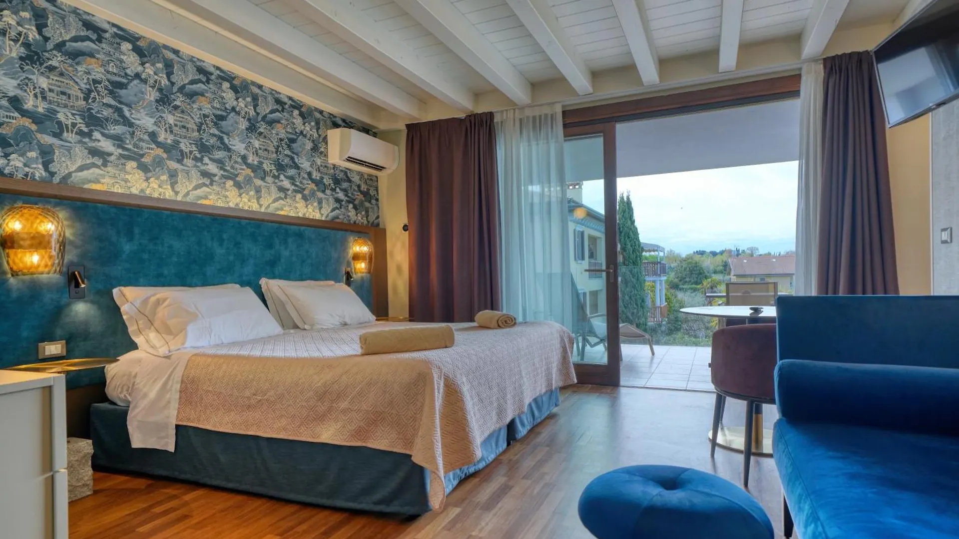 Palazzo Della Scala Spa Hotel Suites & Apartments Λατζίζε