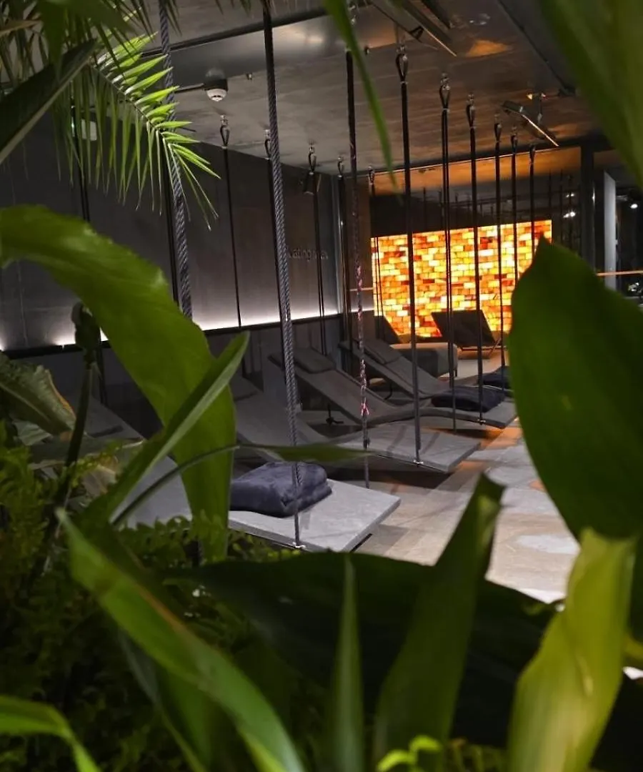 Palazzo Della Scala Spa Hotel Suites & Apartments Λατζίζε